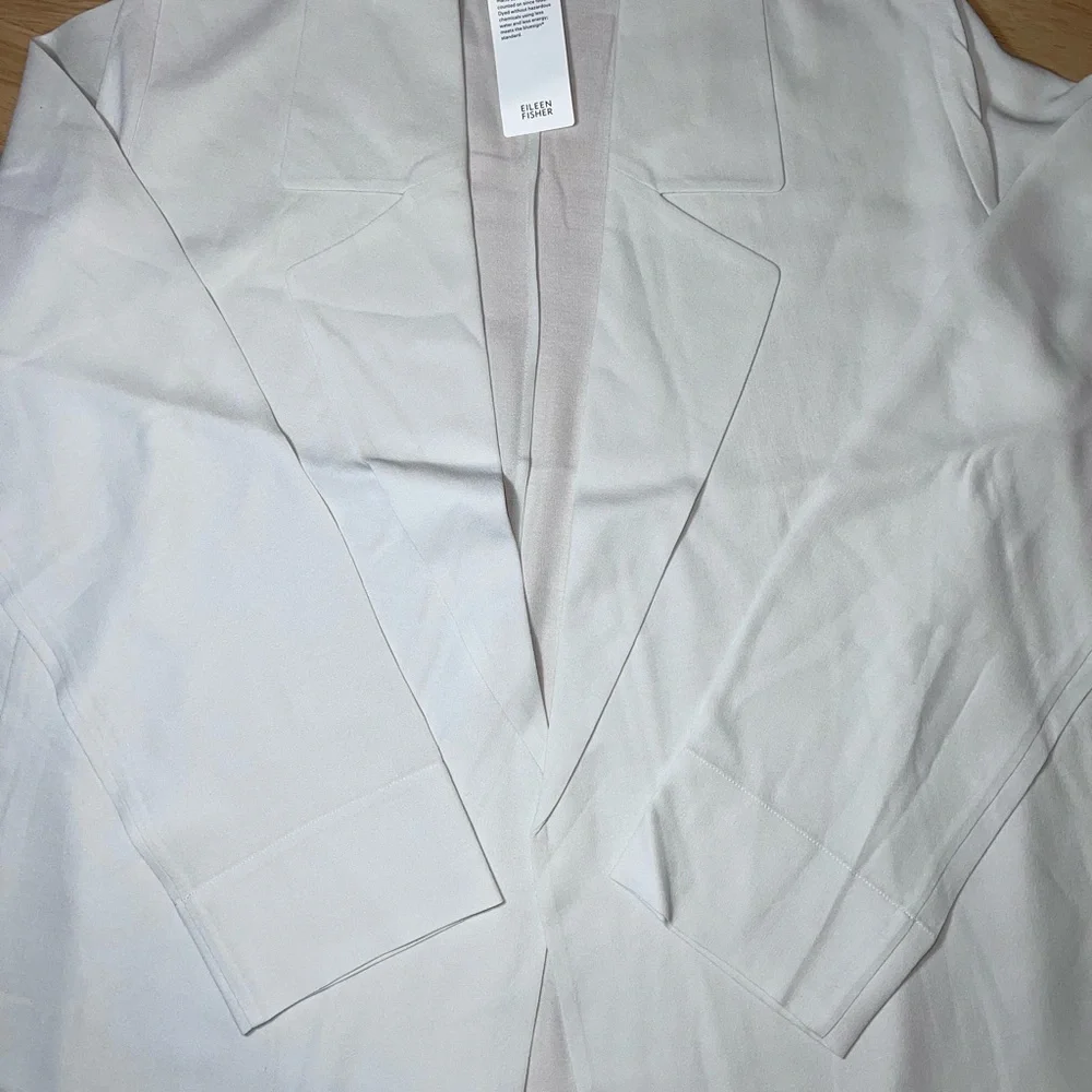 Eileen Fisher Bone Silk Georgette Crepe Trench Coat BNWTS $398.00 NEW BNWTS - Picture 6 of 15